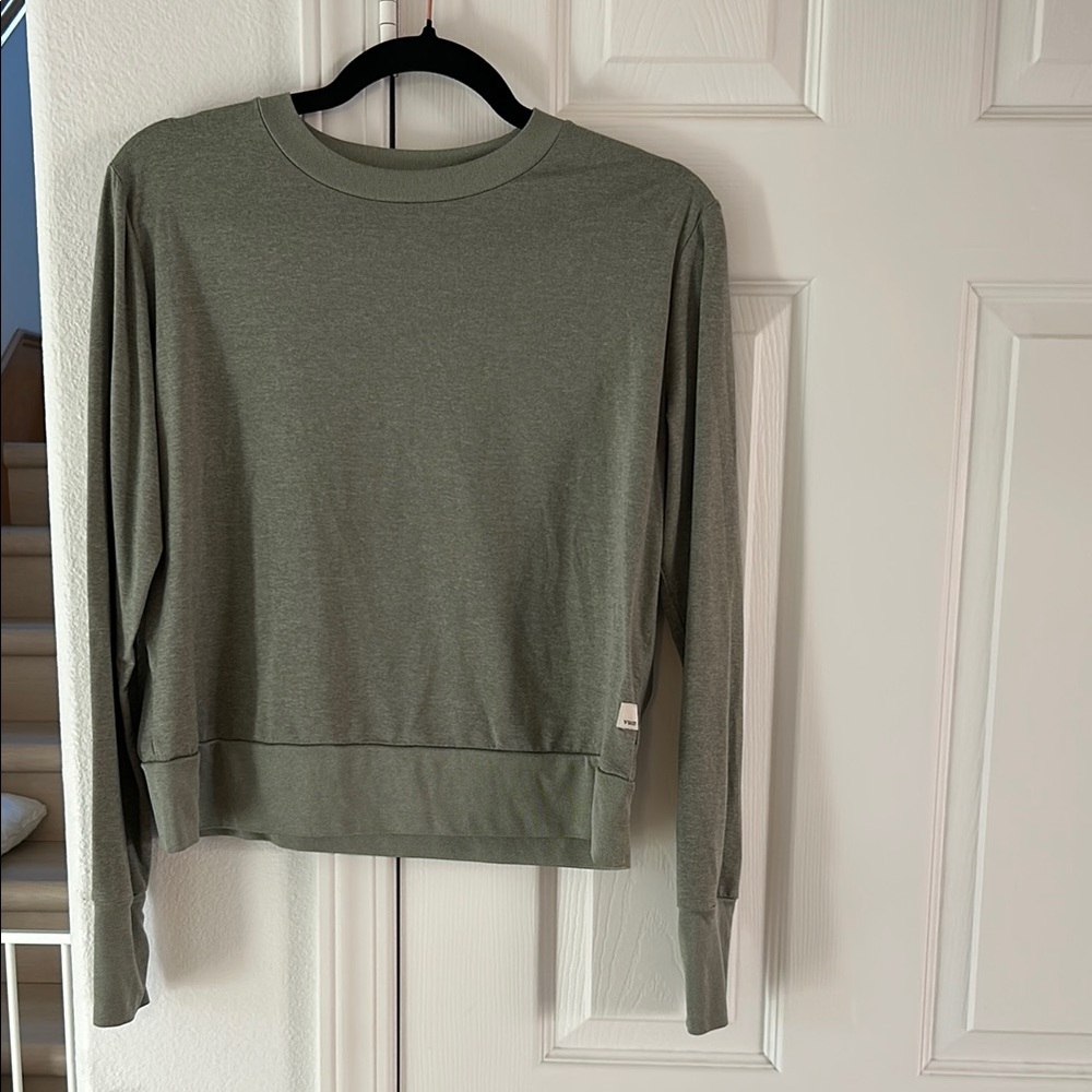 Vuori Sage Green Crew Neck Top